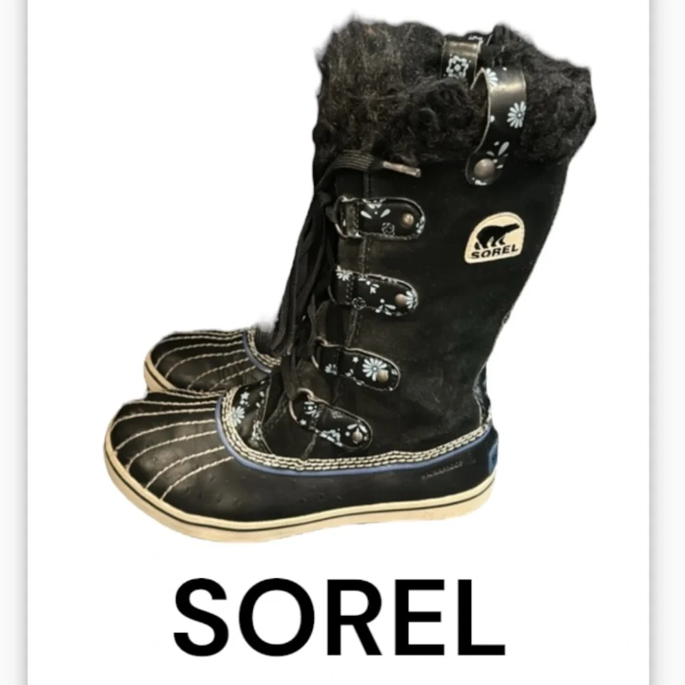 Authentic Sorel signature girls waterproof winter snow boots Sz 2 Euro 33